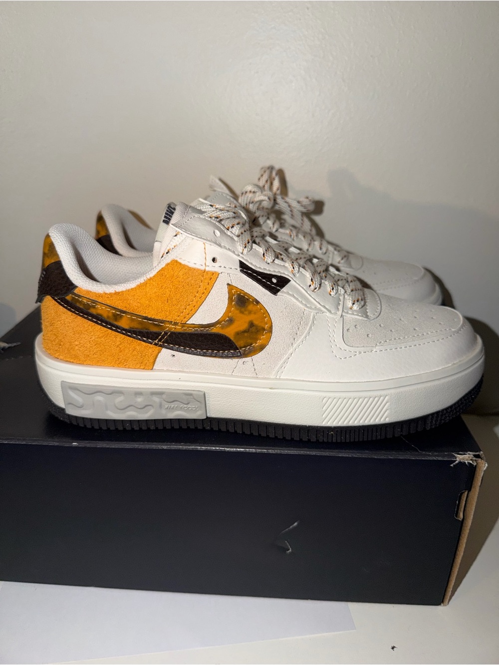Nike White, Yellow & Black Low-Top Sneakers